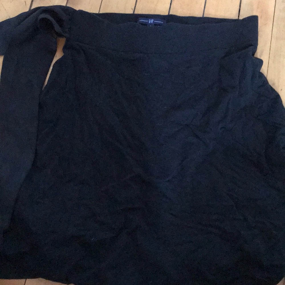 Black skirt